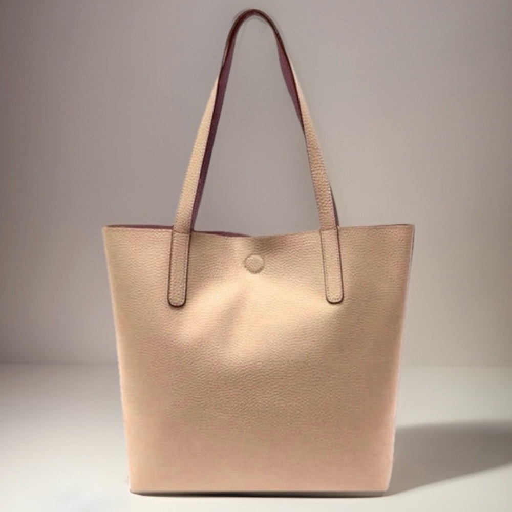 Reversible Red Beige Classic Tote Handbag - Picture 3 of 3